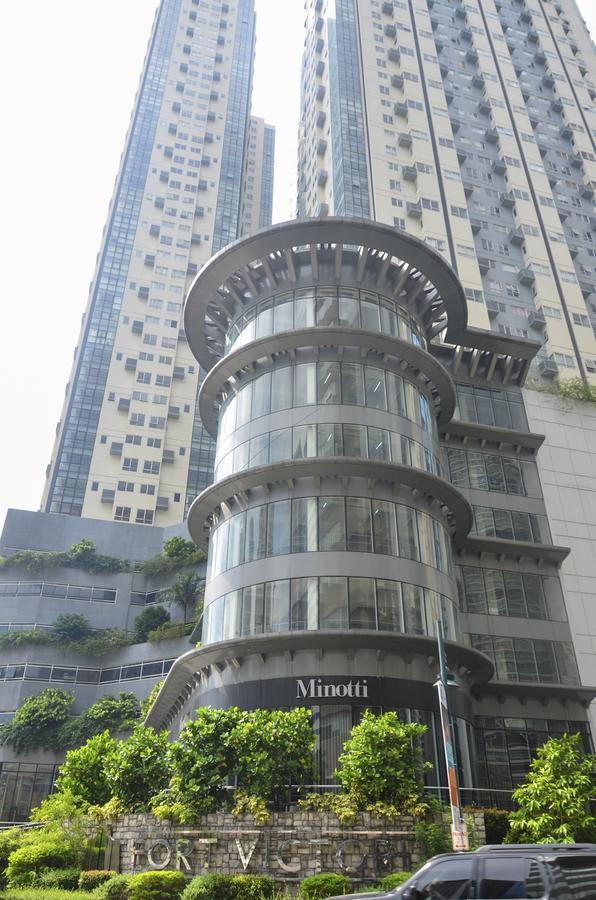 Victoria Soho Suites Manila Exteriér fotografie